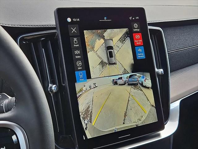 2026 Volvo XC90 Plug-In Hybrid Plus, T8 AWD, Electric/Gasoline, Bright, 7 Seats
