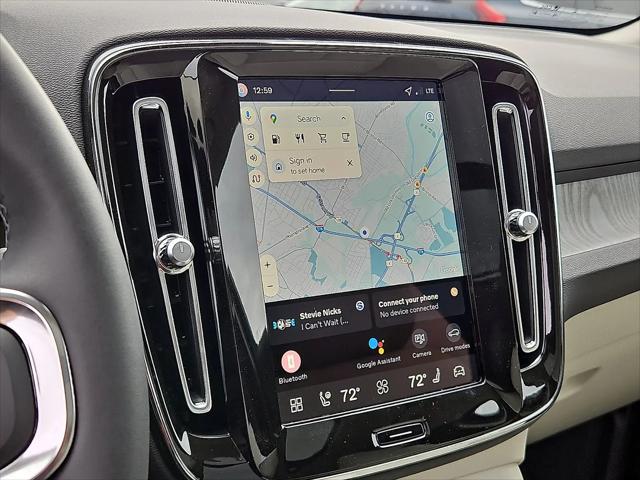 2026 Volvo XC40 Ultra, B5 AWD Gas (mild hybrid), Dark