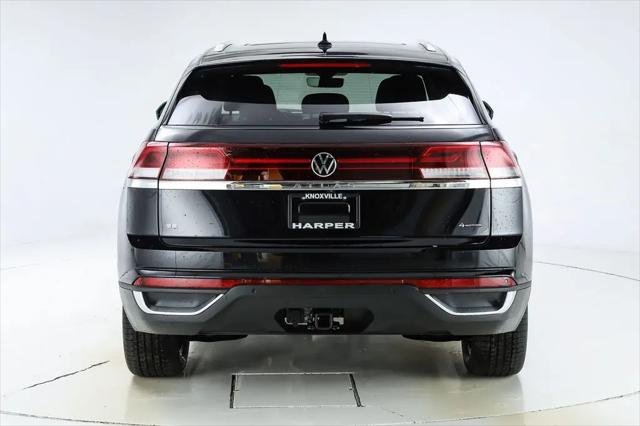 2026 Volkswagen Atlas Cross Sport SE with Technology