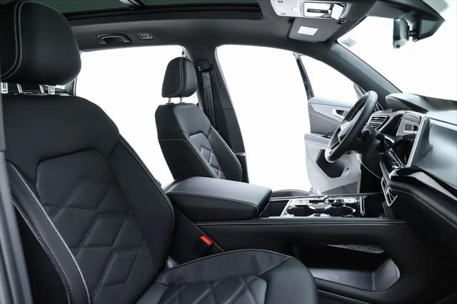 2026 Volkswagen Atlas Cross Sport SE with Technology