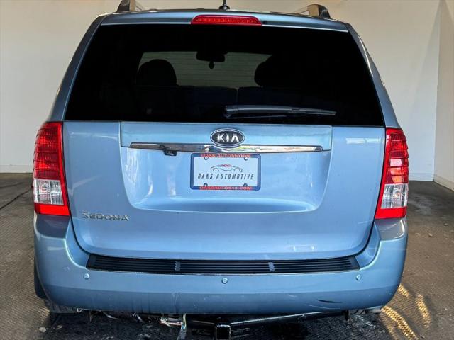 2012 Kia Sedona LX