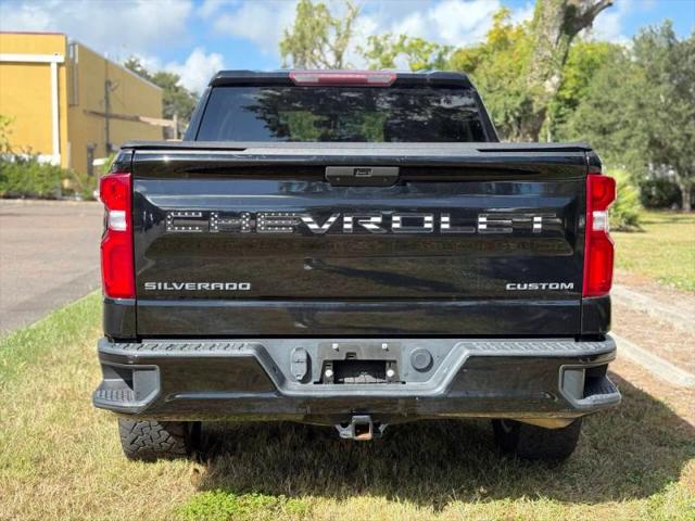 2021 Chevrolet Silverado 1500 4WD Crew Cab Short Bed Custom