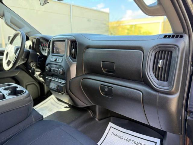 2021 Chevrolet Silverado 1500 4WD Crew Cab Short Bed Custom