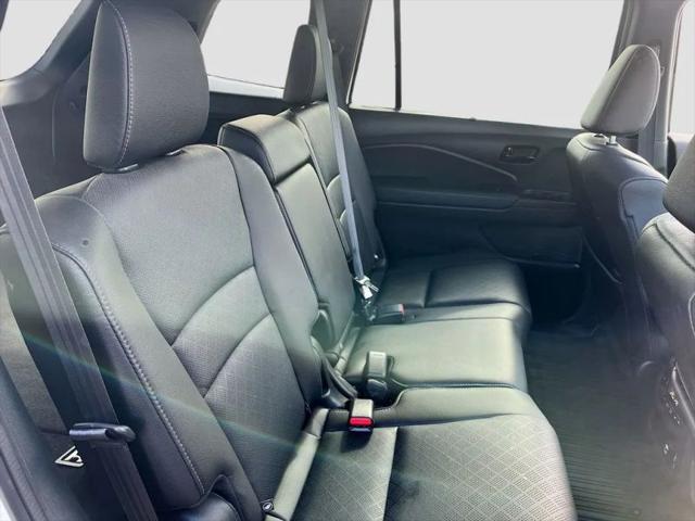 2023 Honda Passport AWD Elite