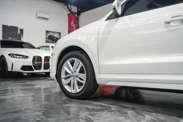 2017 Audi Q3 2.0T Premium