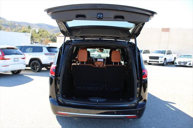 2026 Chrysler Pacifica Pinnacle