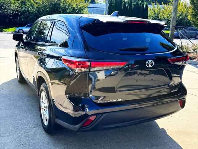 2020 Toyota Highlander LE