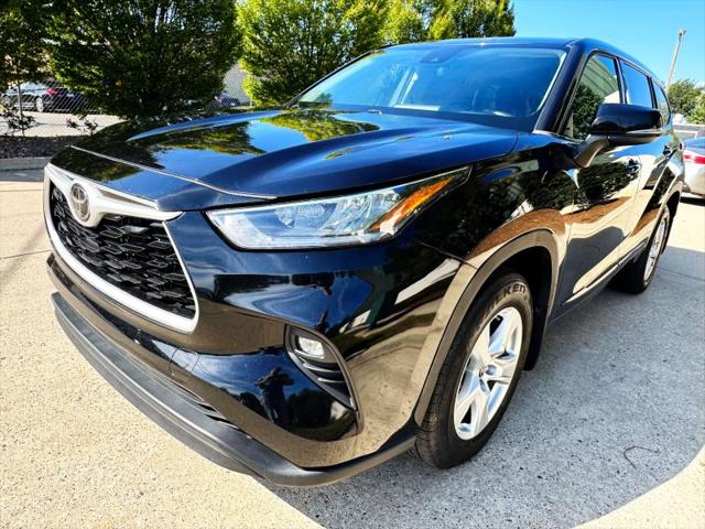 2020 Toyota Highlander LE