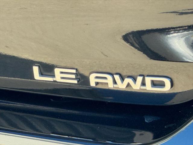 2020 Toyota Highlander LE