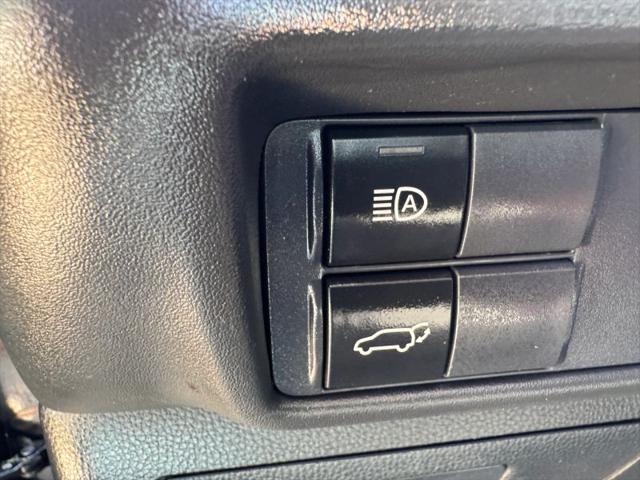 2020 Toyota Highlander LE