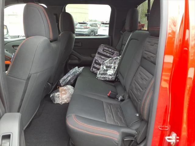 2026 Nissan Frontier Crew Cab Long Bed PRO-4X 4x4