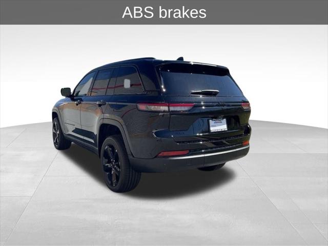 2025 Jeep Grand Cherokee Altitude X 4x4