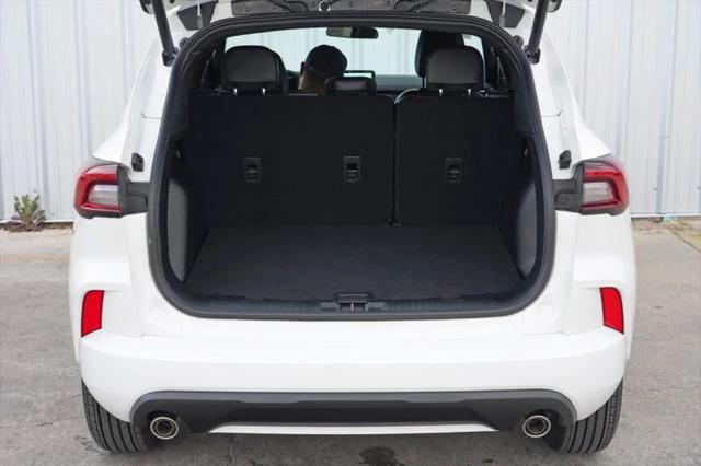 2024 Ford Escape ST-Line Select