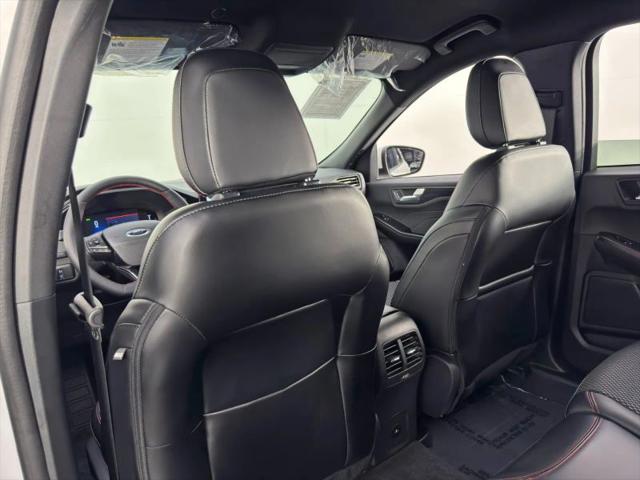 2024 Ford Escape ST-Line Select
