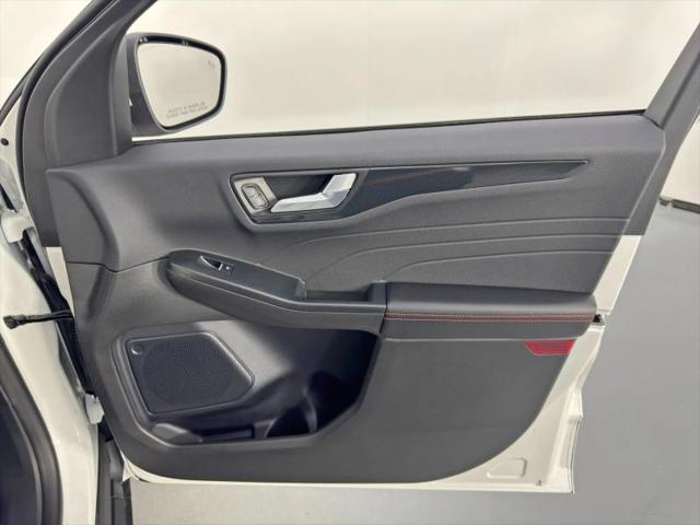 2024 Ford Escape ST-Line Select