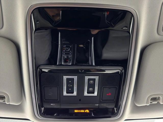2022 Land Rover Range Rover Sport SVR