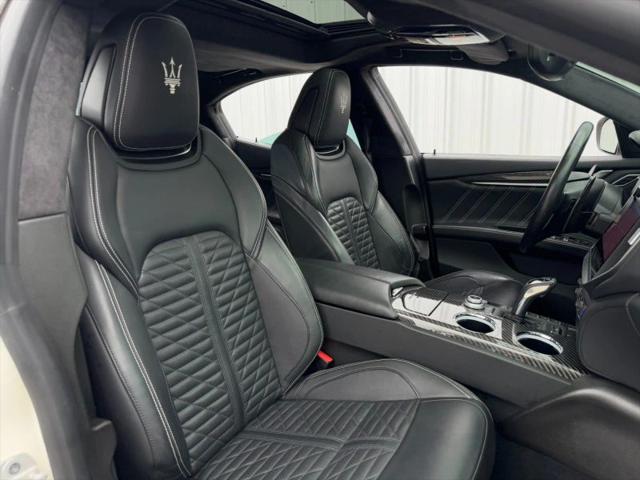 2022 Maserati Ghibli Trofeo