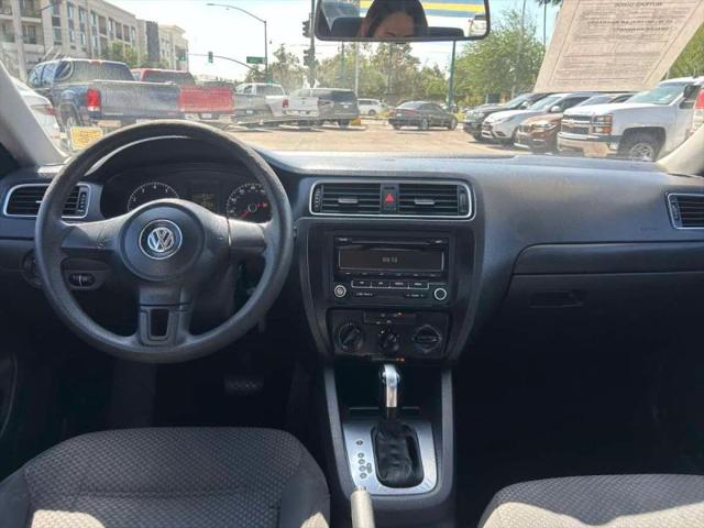 2013 Volkswagen Jetta 2.0L S