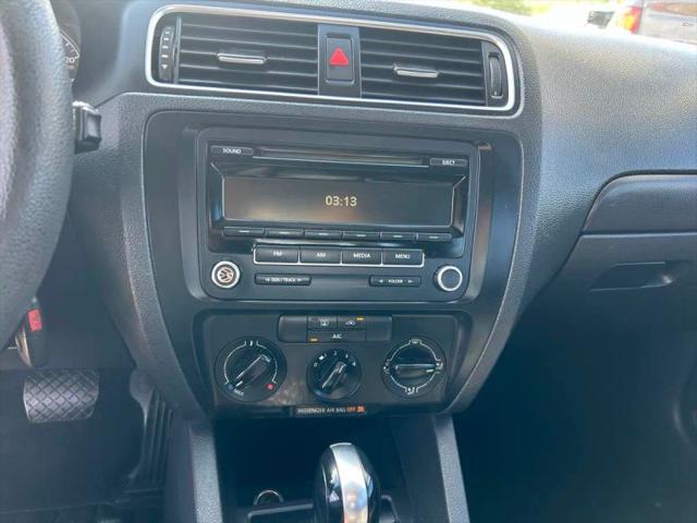 2013 Volkswagen Jetta 2.0L S