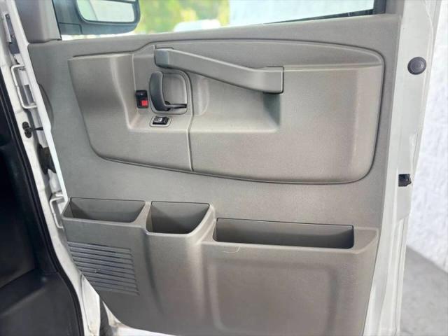 2018 GMC Savana 3500 LT