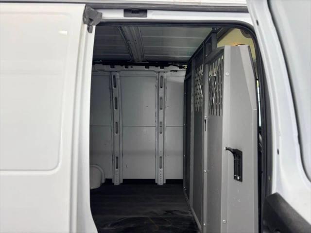2023 GMC Savana Cargo RWD 2500 Extended Wheelbase Work Van
