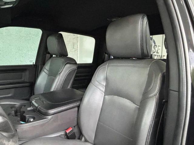 2022 Ram 3500 Tradesman Crew Cab 4x4 8' Box