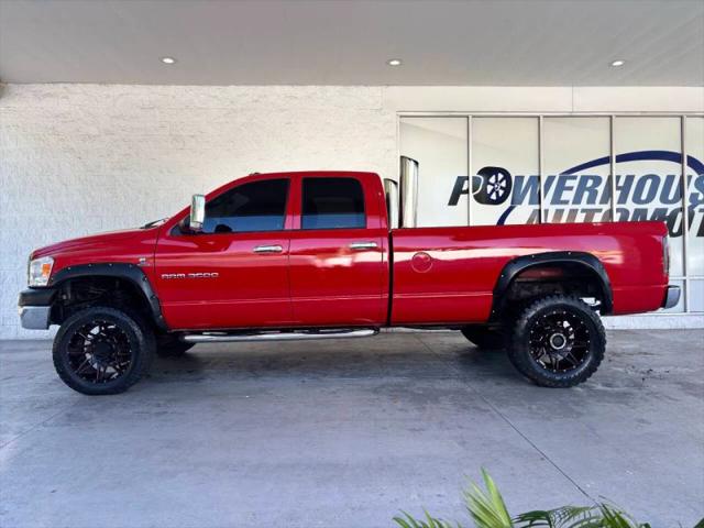 2004 Dodge Ram 3500 SLT/Laramie
