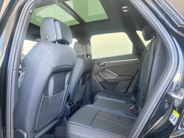 2023 Audi Q3 Premium 45 TFSI S line quattro Tiptronic