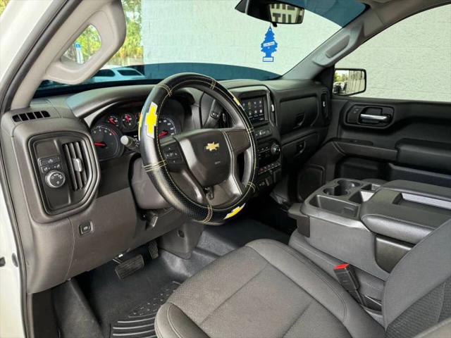2021 Chevrolet Silverado 1500 2WD Crew Cab Short Bed Custom