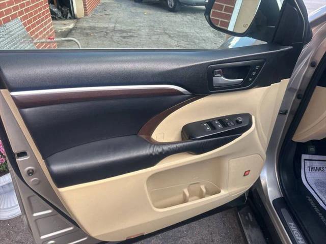 2015 Toyota Highlander Limited Platinum V6