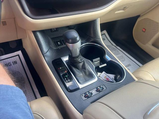 2015 Toyota Highlander Limited Platinum V6