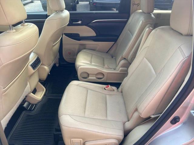 2015 Toyota Highlander Limited Platinum V6
