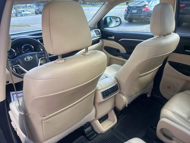 2015 Toyota Highlander Limited Platinum V6