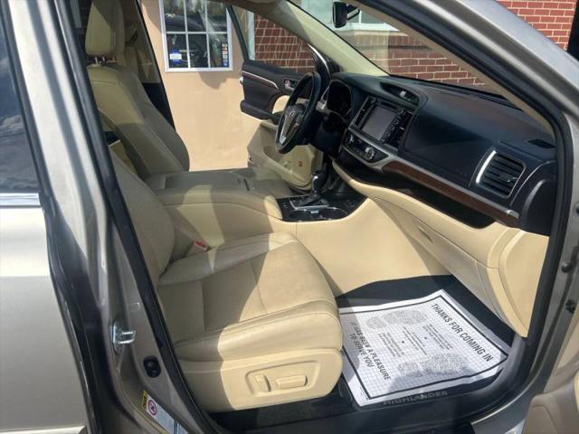 2015 Toyota Highlander Limited Platinum V6