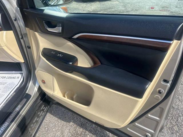 2015 Toyota Highlander Limited Platinum V6