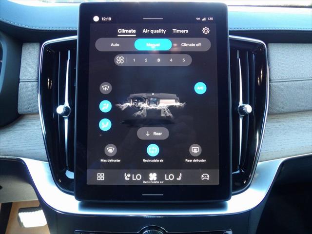 2026 Volvo XC90 B6 Plus 7-Seater