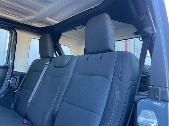 2026 Jeep Wrangler 4-Door Willys 4x4