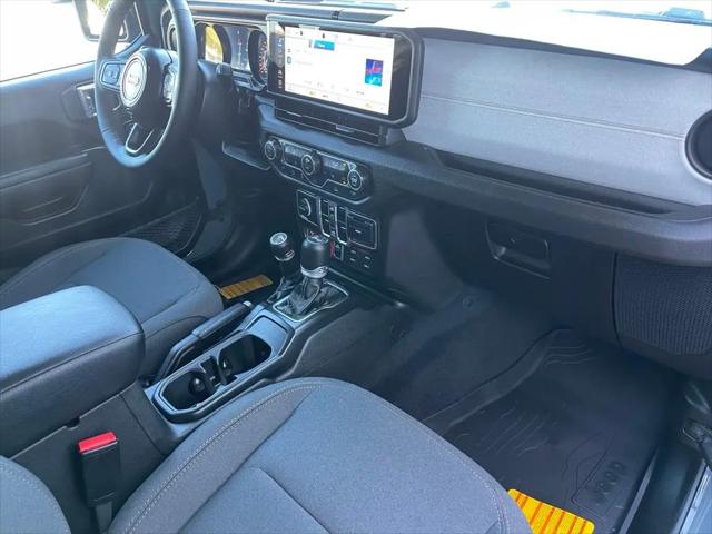 2026 Jeep Wrangler 4-Door Willys 4x4
