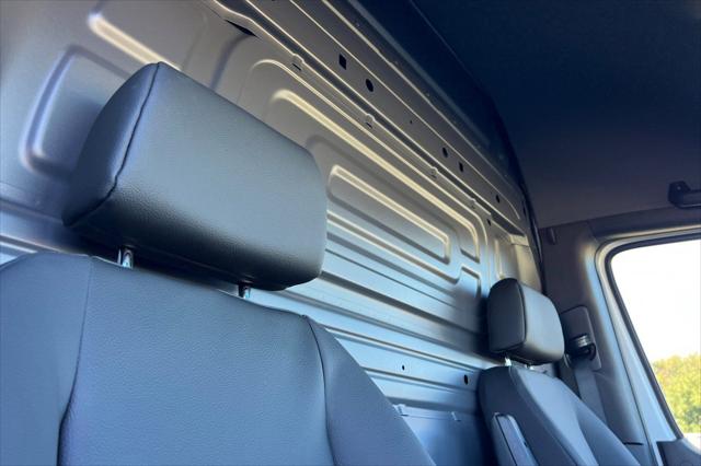 2026 Mercedes-Benz Sprinter Cargo Van High Roof 4-Cyl Diesel