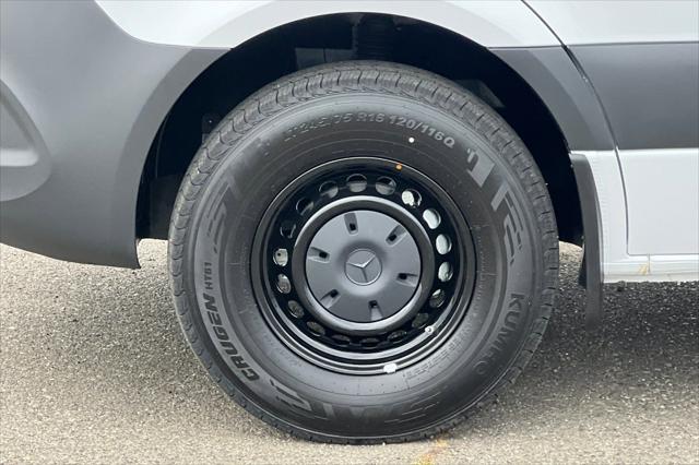 2026 Mercedes-Benz Sprinter Cargo Van Standard Roof 4-Cyl Diesel