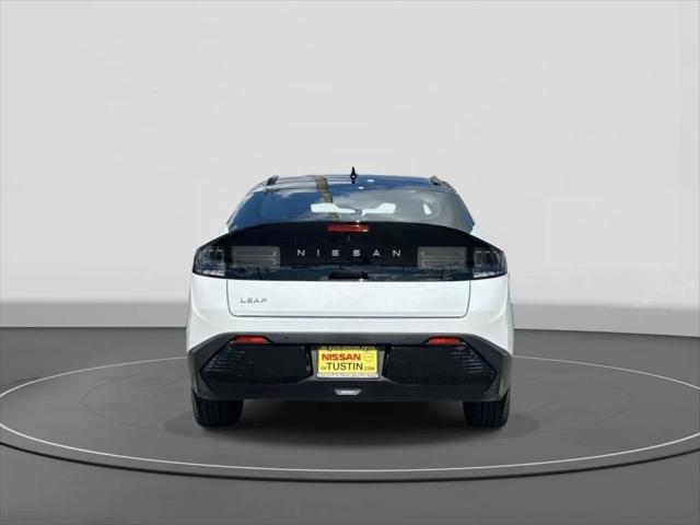 2026 Nissan LEAF PLATINUM+