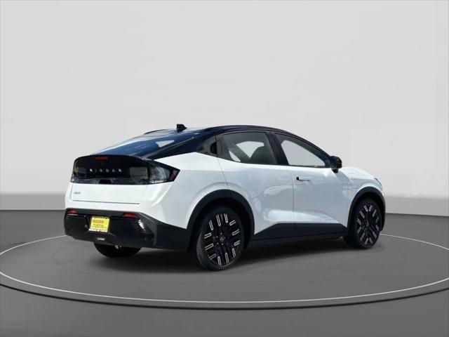 2026 Nissan LEAF PLATINUM+
