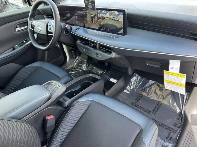 2026 Nissan LEAF PLATINUM+