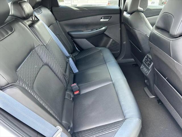 2026 Nissan LEAF PLATINUM+