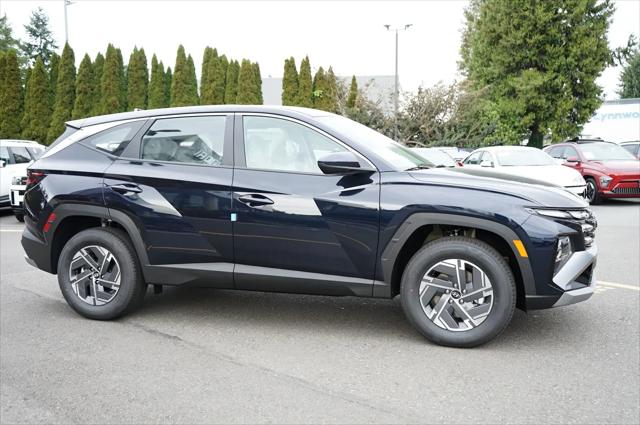 2026 Hyundai Tucson Hybrid Blue SE