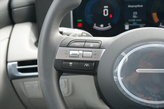 2026 Hyundai Tucson Hybrid Blue SE