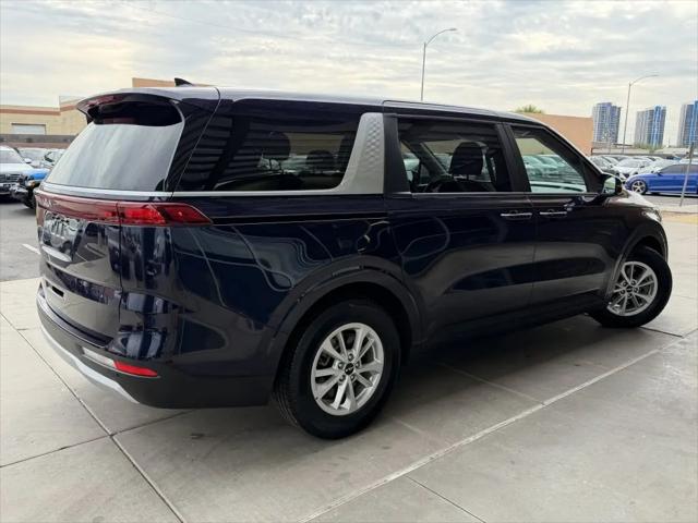 2024 Kia Carnival MPV LX Seat Package