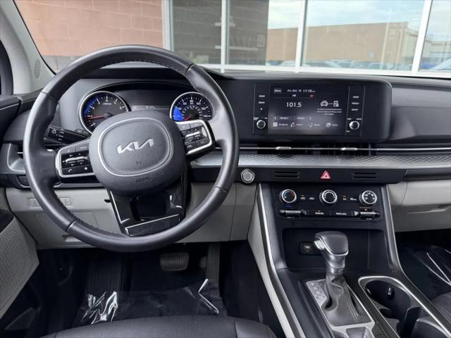 2024 Kia Carnival MPV LX Seat Package