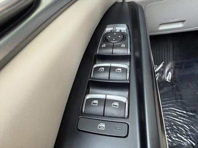 2024 Kia Carnival MPV LX Seat Package