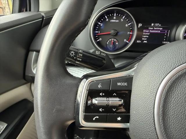 2024 Kia Carnival MPV LX Seat Package